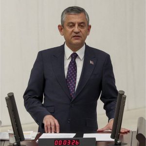 Özgür Özel’den TERA Fon İddiası: 2 Milyon Kişi Mağdur