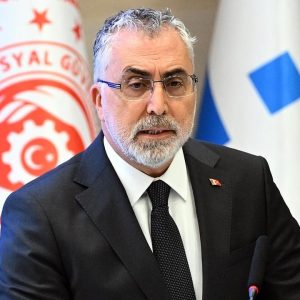 Bakan Işıkhan’dan Yapay Zeka ve İnsan Kapasitesi Vurgusu
