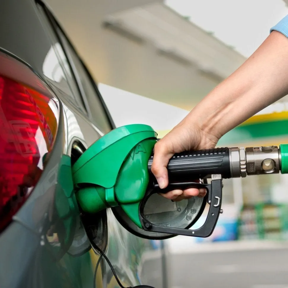 Akaryakıt Fiyatlarında Büyük İndirim: Benzine 4,37 TL Düştü