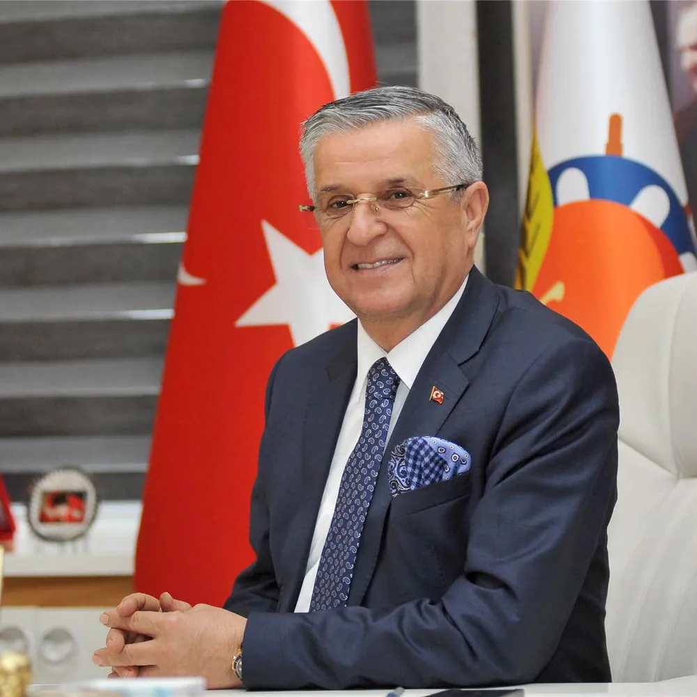 Kemer Belediye Başkanı Necati Topaloğlu CHP’den İstifa Etti