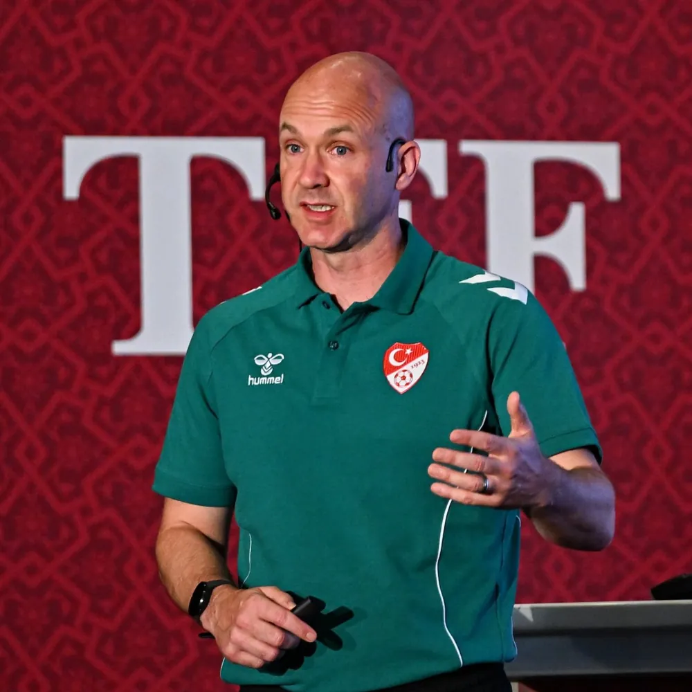 Anthony Taylor Sezon Sonuna Kadar MHK Başkanlığını Sürdürecek