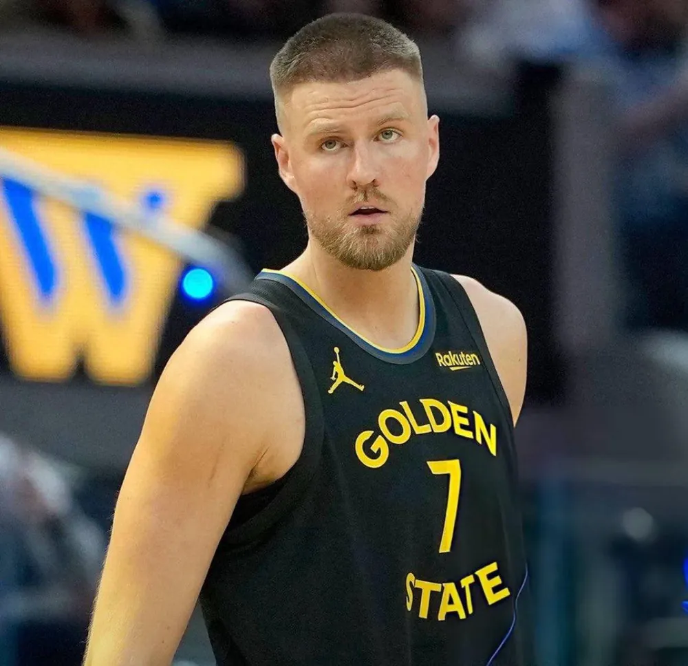 Kristaps Porzingis Hakkındaki Sağlık İddialarına Yanıt Verdi