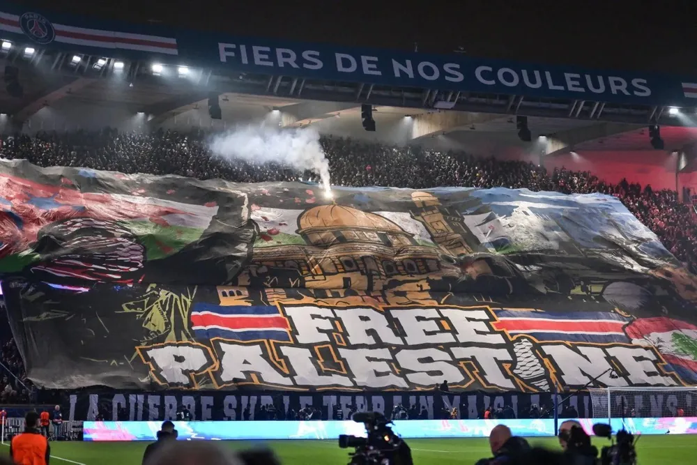 PSG’deki Siyasi Gerilim Taraftarları Paris FC’ye Yönlendiriyor