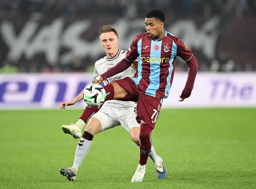 Trabzonspor’da Noah Saviolo’nun Sakatlık Durumu Merak Konusu