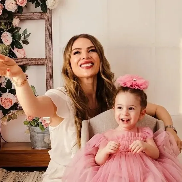 Fatoş Seğmen Kızı Alya’nın Vefatını Duyurdu