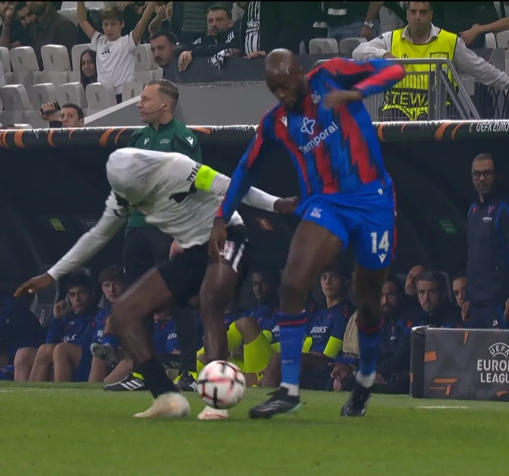 Wilfred Ndidi Beşiktaş Karşısındaki Mücadeleyi Değerlendirdi