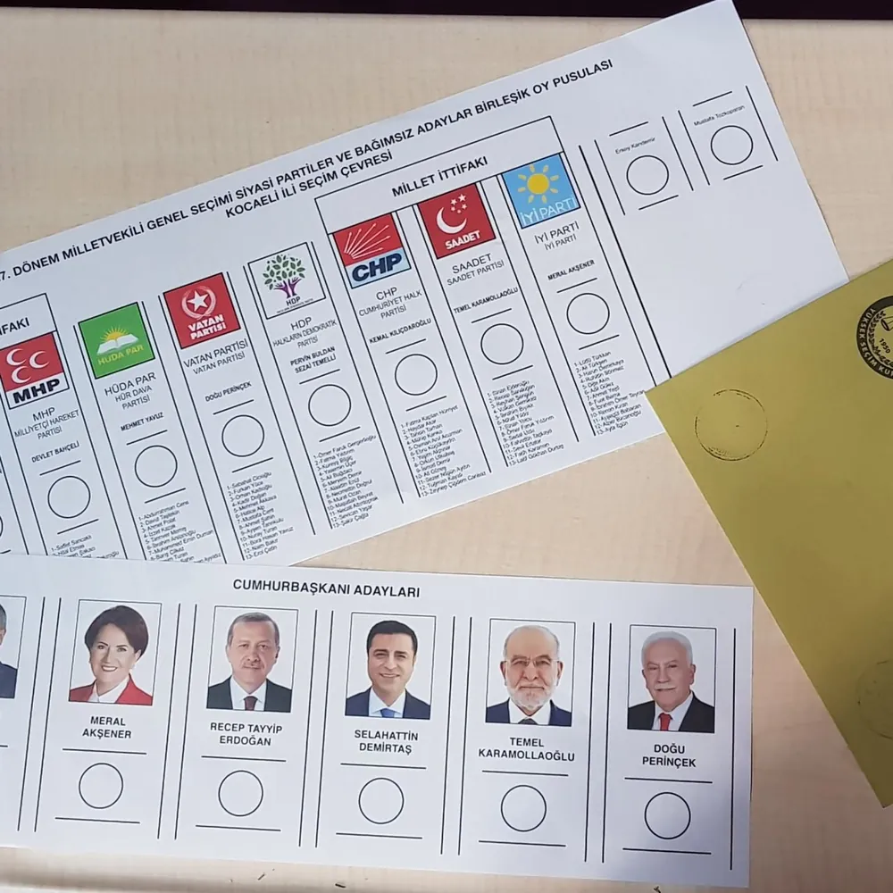 Anayasa Mahkemesi 26 Siyasi Parti Hakkında Suç Duyurusunda Bulunuyor