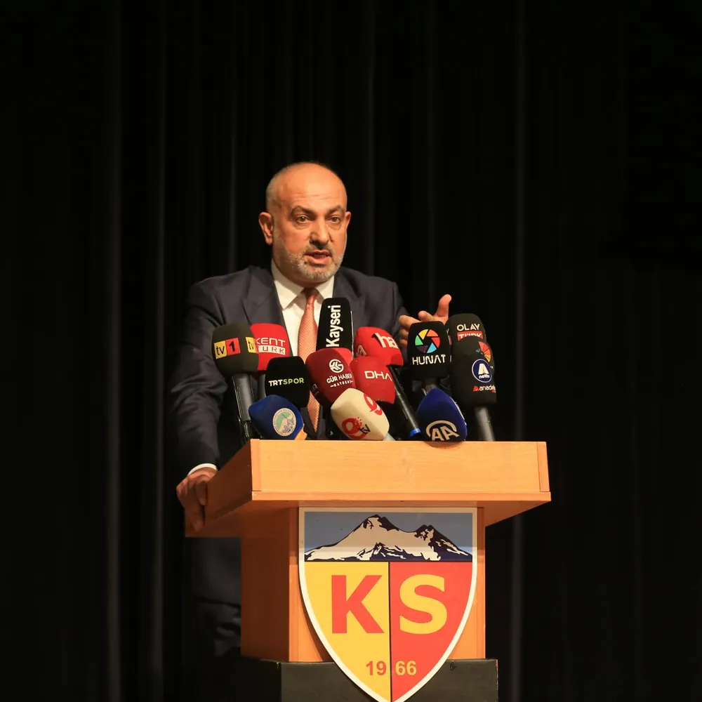 Kayserispor Başkanı Ali Çamlı’dan Onugha’ya Sert Yaylım Ateşi
