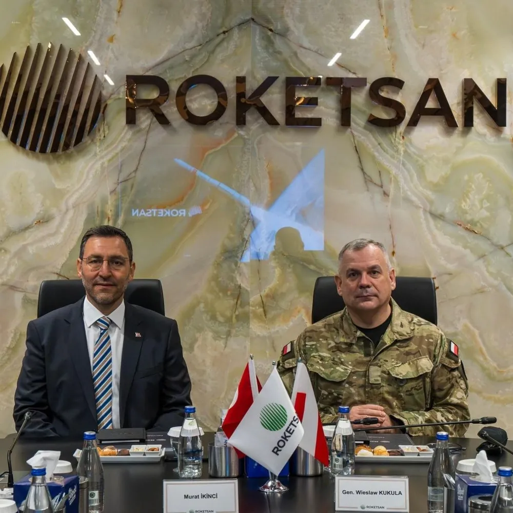 Polonya Genelkurmay Başkanı ROKETSAN’da TAYFUN Füzesini İnceledi