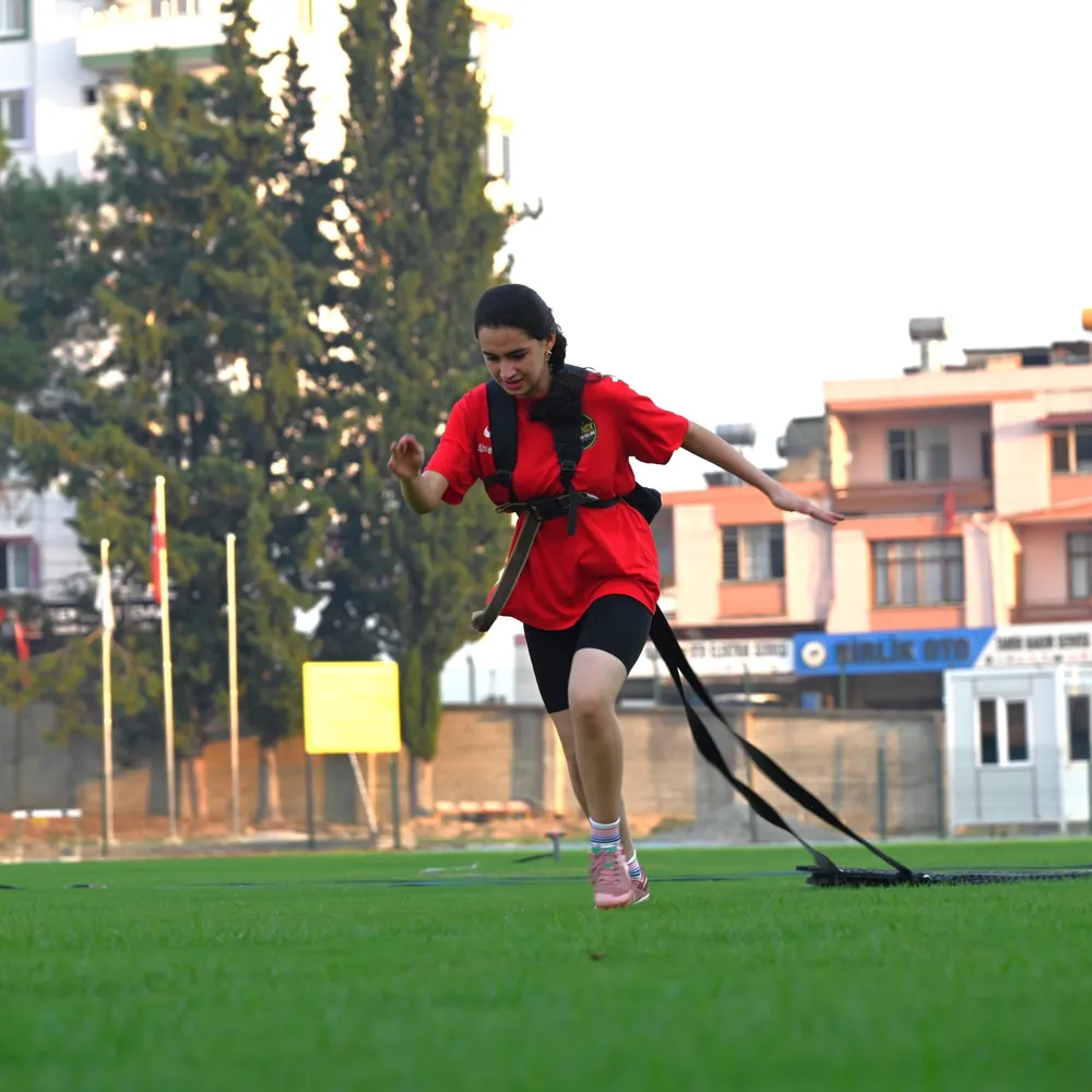 Otizmli Genç Sporcu Tuana Kurt Türkiye Rekorlarını Altüst Etti